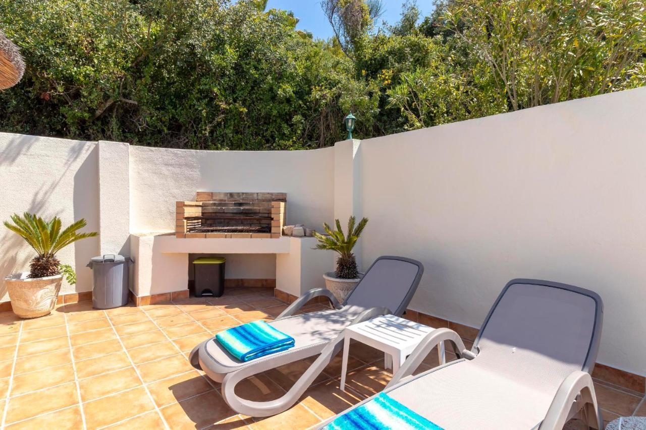 Casa Ouricos Large Pool Bbq Walk To Beach カルヴォエイロ エクステリア 写真